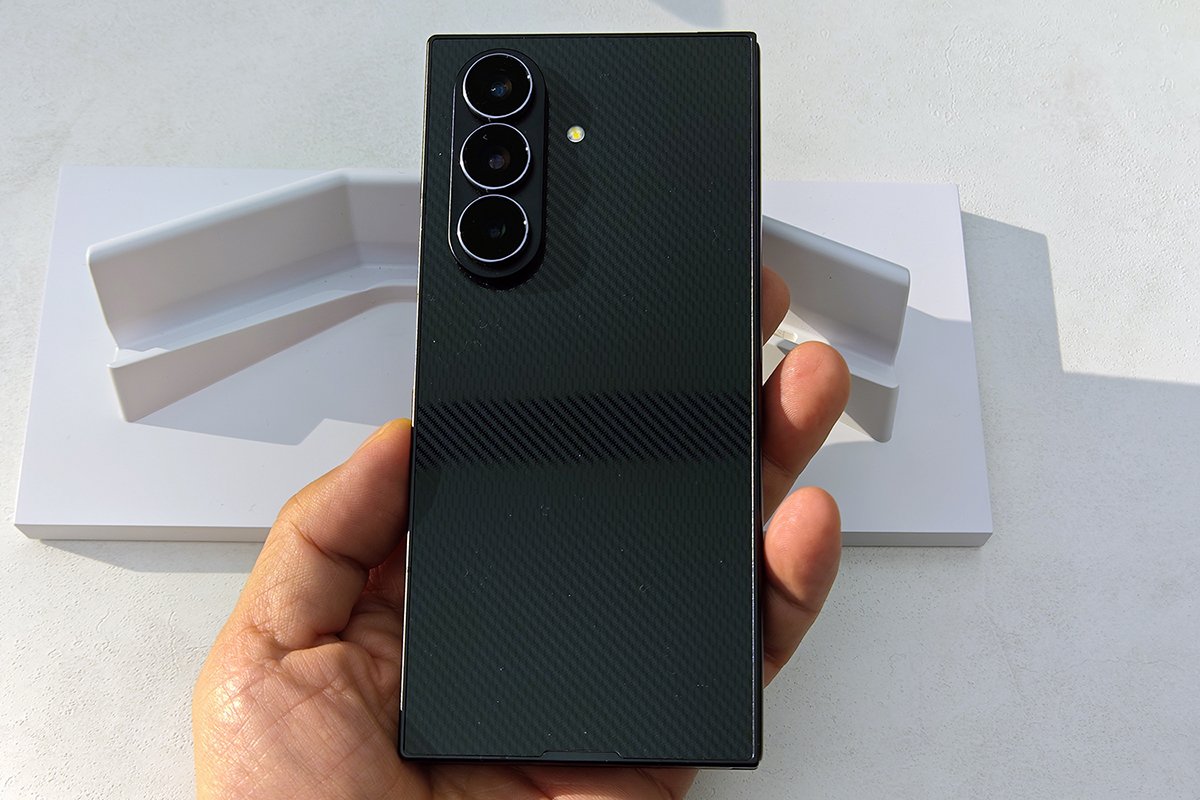 サムスンからもついに登場！世界初の