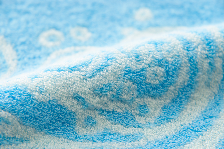 今治タオル公式オンラインストア | 大波(タオルハンカチ 水色): タオル