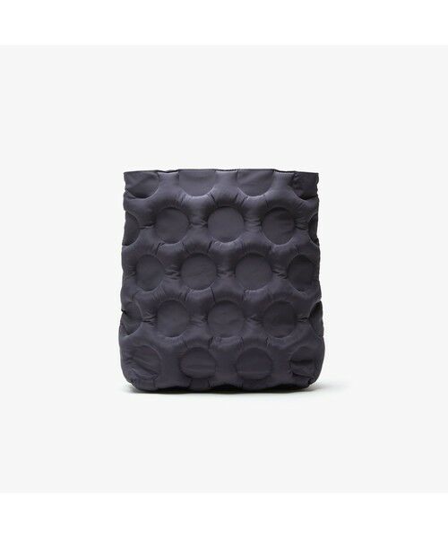 セール】 パデッドナイロン ゴルフボールエフェクトバケットバッグ