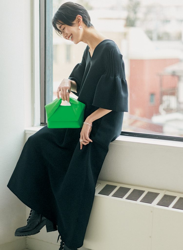 ワンピースが大人気！【注目ブランドCFCL】の魅力を徹底解剖 | VERY