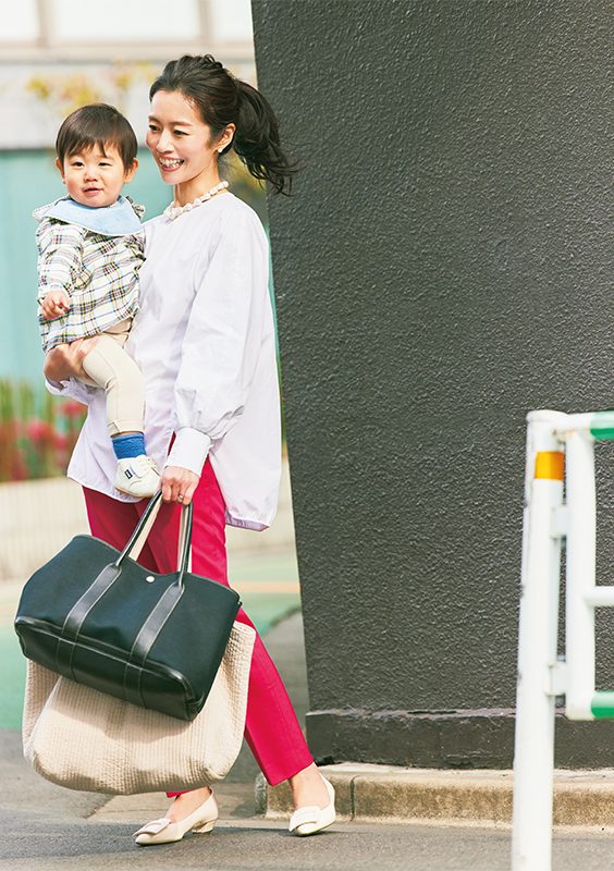 人気はエルメスとセリーヌ】おしゃれママの“ブランドトートバッグ”活用