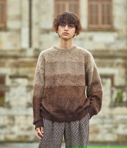 YOKE（ヨーク）】ブランドの名作モヘアニットをスペシャル別注カラーで