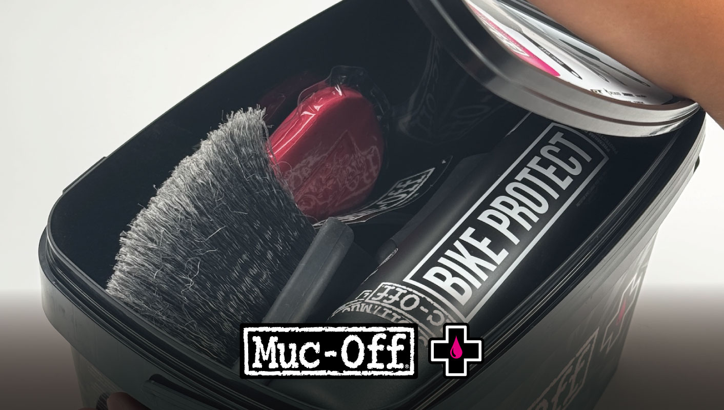 ライド終わって速攻洗車!! オリジナルキット登場!! - ダイアテック