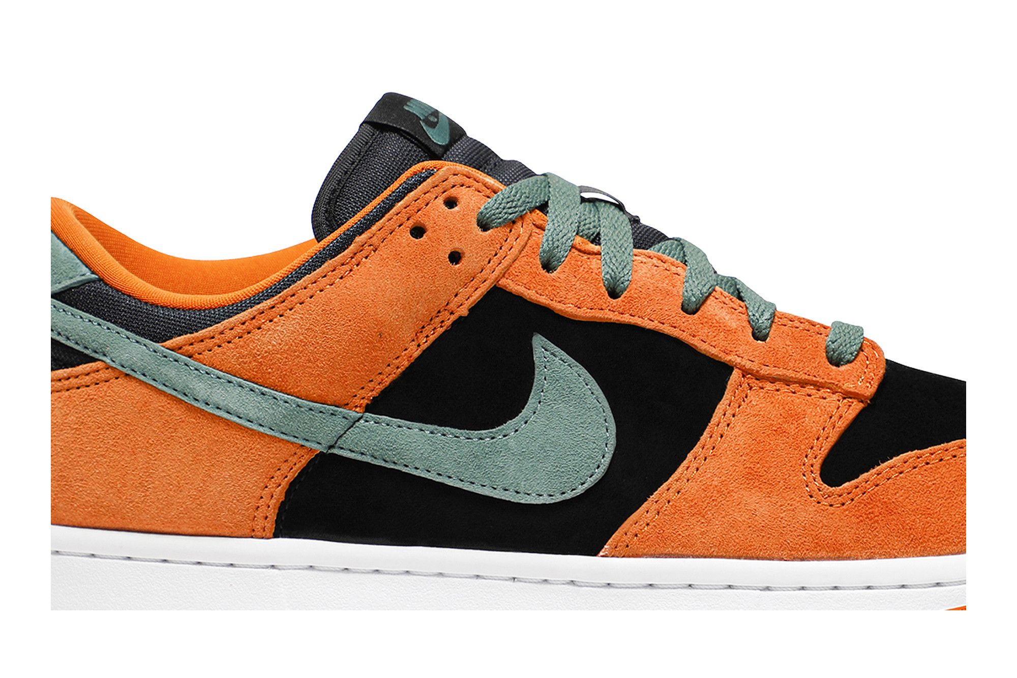 Buy Nike Dunk Low SP Retro 'Ceramic' 2020 - DA1469 001 | GOAT