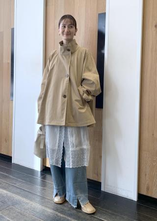 ADAM ET ROPÉ FEMME(アダム エ ロペ ファム) / フレアーミドルトレンチ