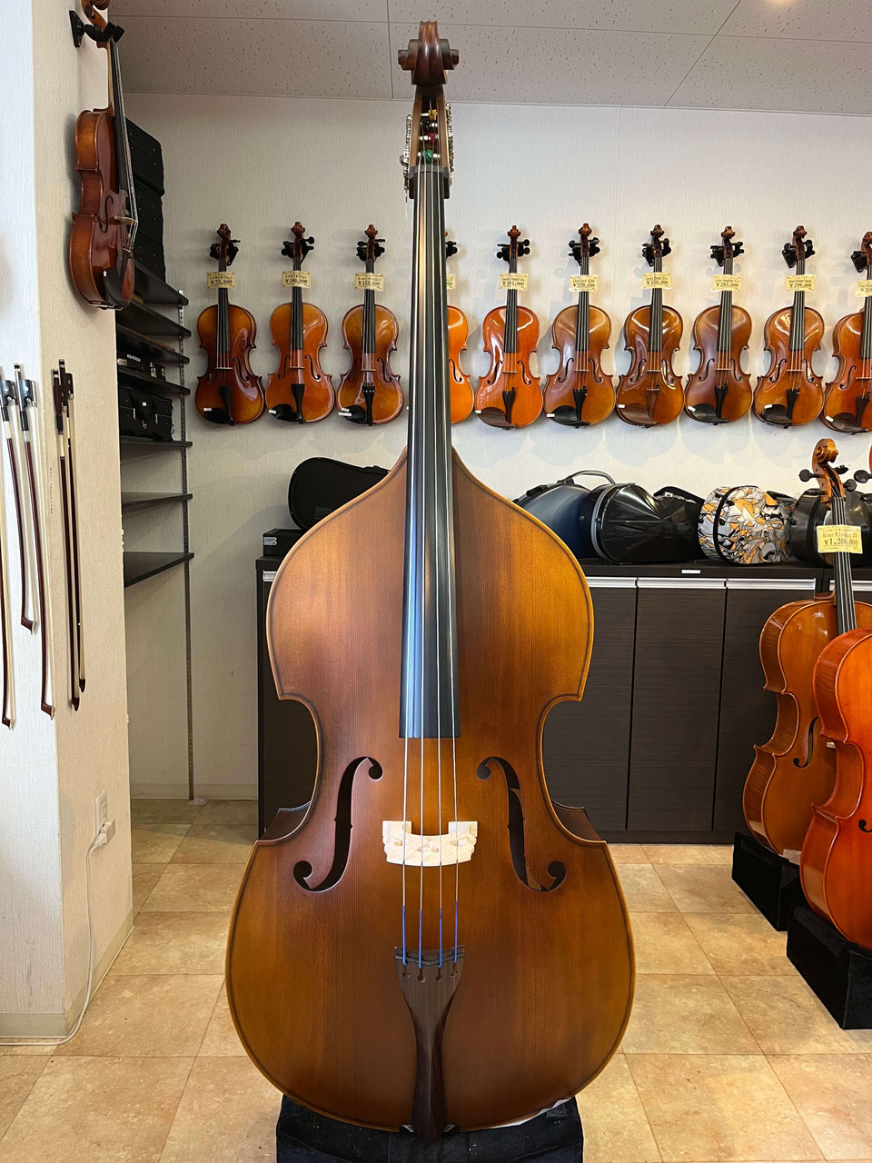 特選新品・中古楽器（コントラバス・フルートetc） - バイオリン卸売り