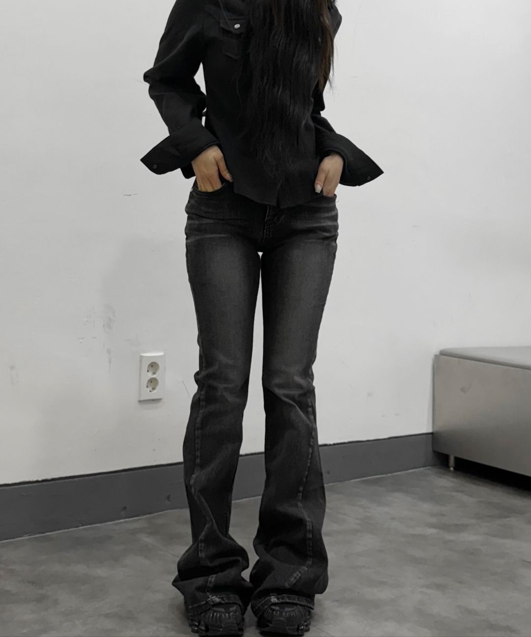 MUSINSA | SYNERJYN SLUB CAT WASHING DENIM PANTS BLACK