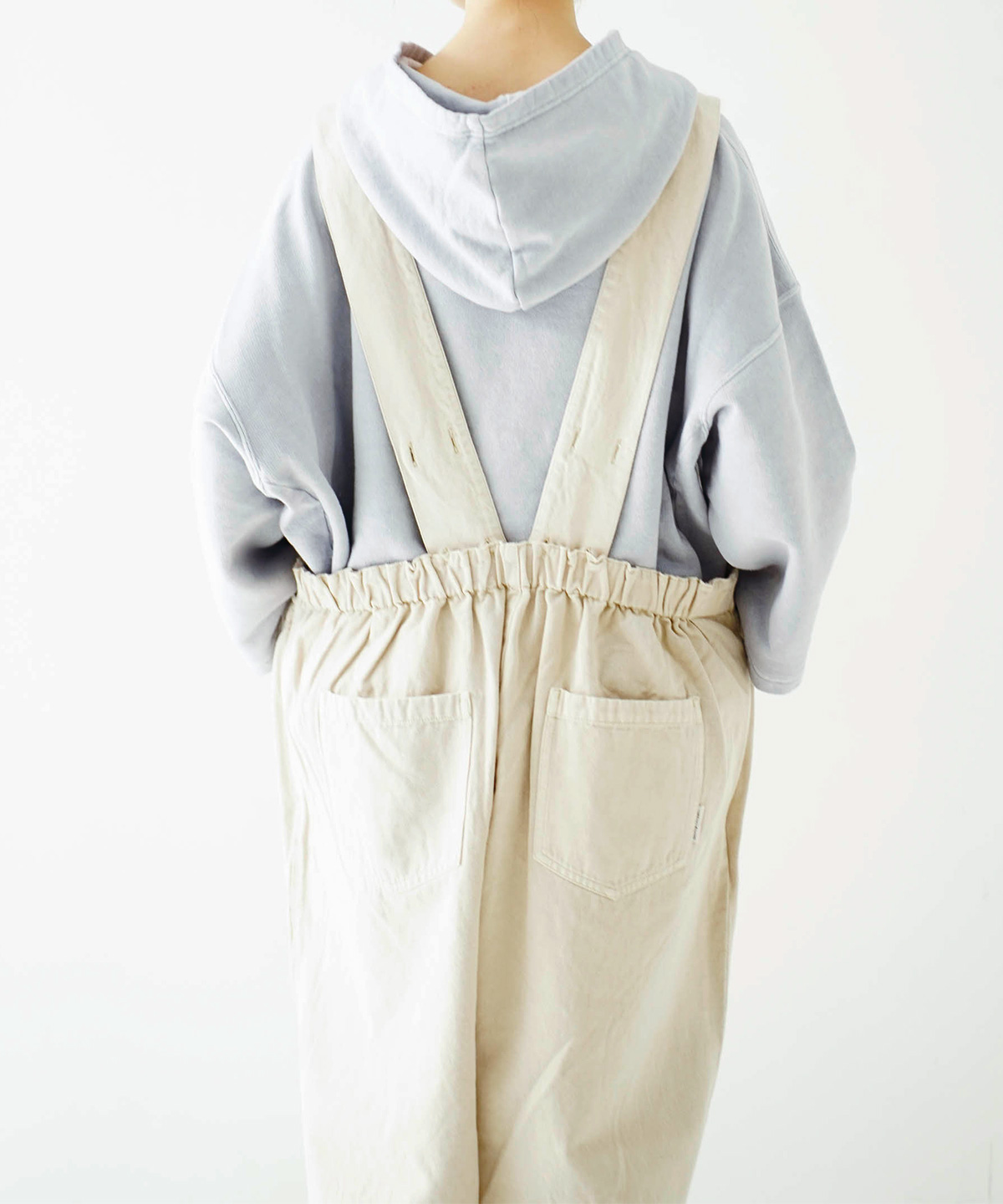 UpcycleLino] チノウォッシュカラーサロペット｜nest Robe / CONFECT