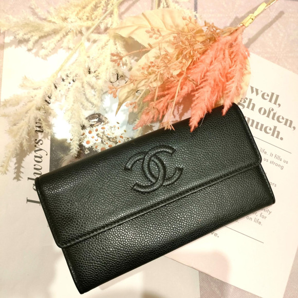 デザイン性も機能性もいいCHANELの長財布 | 大黒屋・ショップニュース
