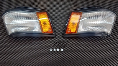 AE86レビン後期・クリアランスランプ・コーナーレンズ・左右セット