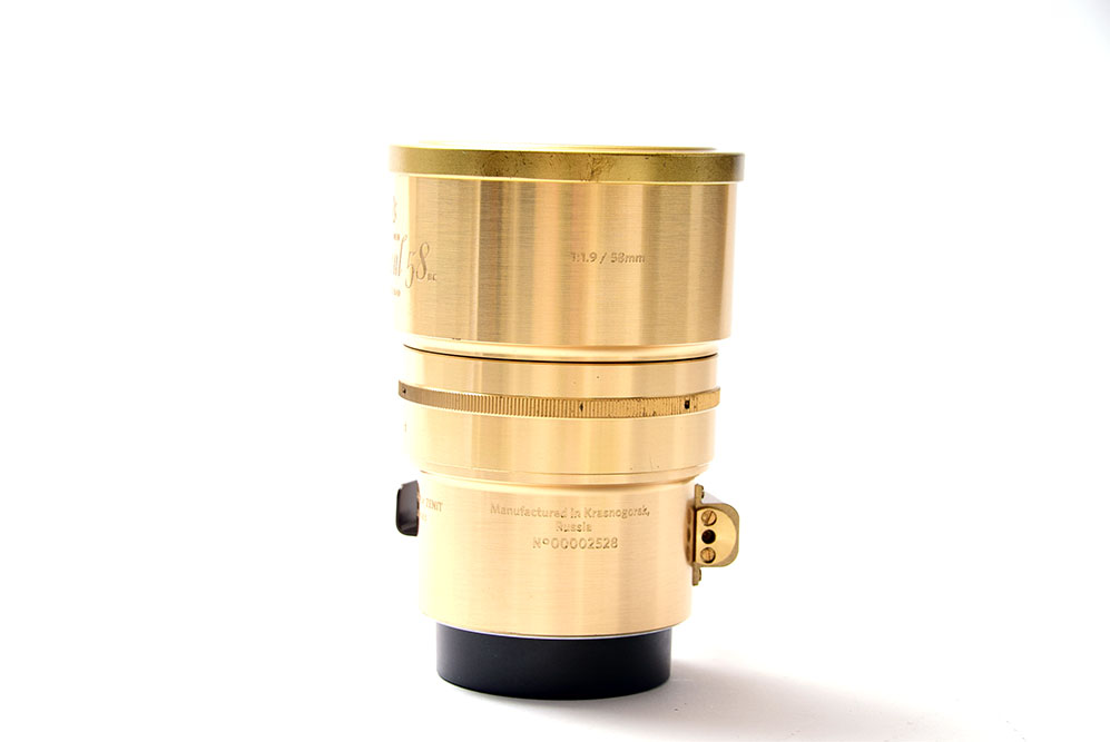 LOMO (ロモ) New Petzval 58mm F1.9 (ニコンF用) ブラス | メディア