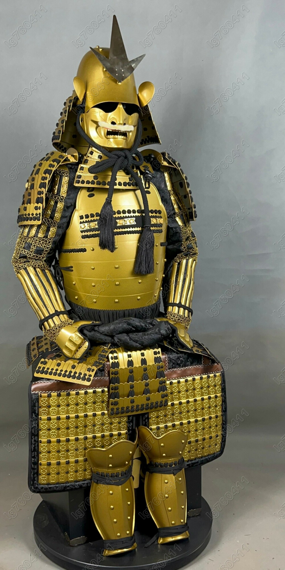 楽天市場】等身大 甲冑 黄金 当世具足 レプリカ 兜 鎧 | コスプレ 五月