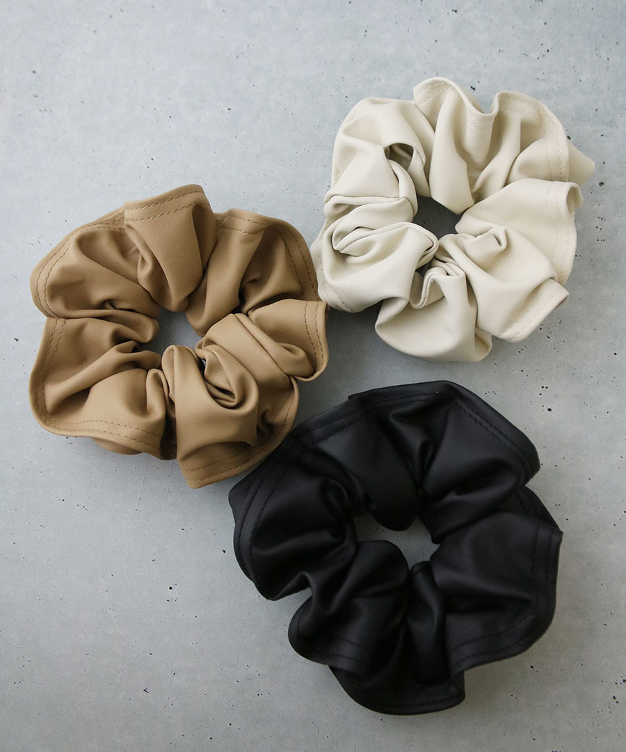 楽天市場】☆ネコポス送料無料☆シュシュ フェイクレザー ダブル