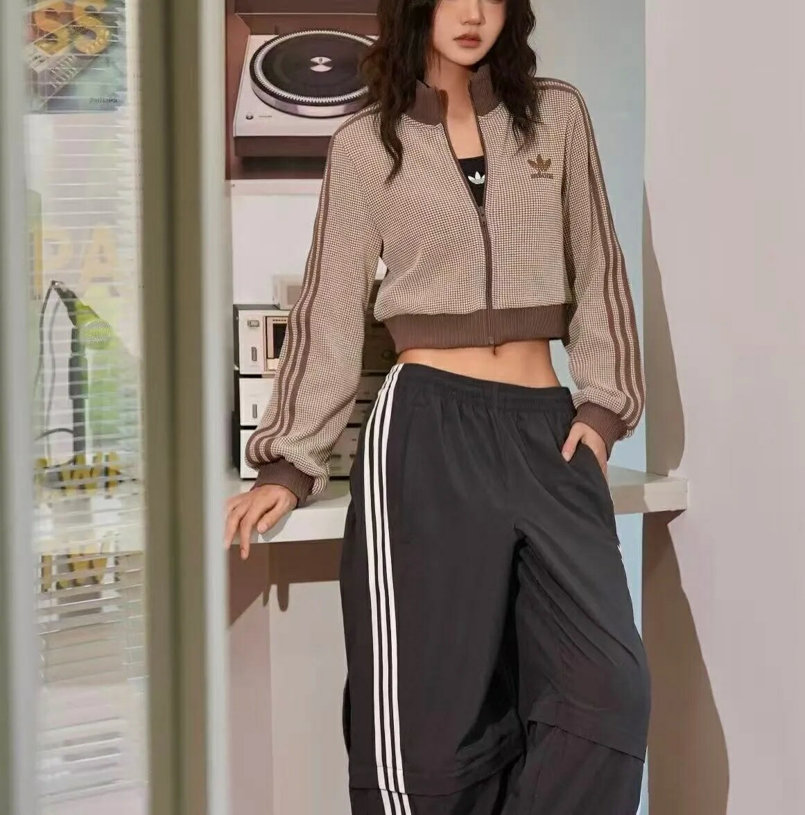 楽天市場】☆配送無料☆ adidas KC2645 CROPPED TRACK TOP レディース