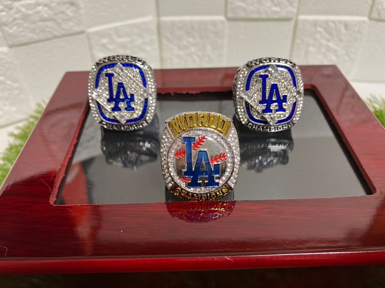 楽天市場】送料無料※限定品 2024年 MLB史上初 MLB 2024 ケース 大谷