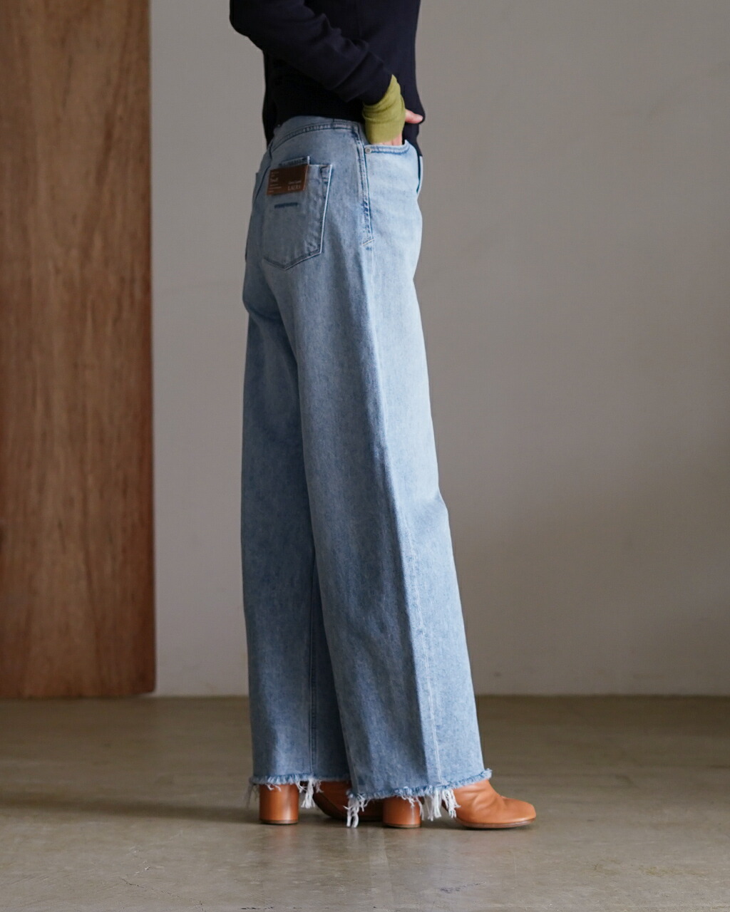 YANUK（ヤヌーク） 週末限定ポイント10倍 ローラ カーブテーパード CIC