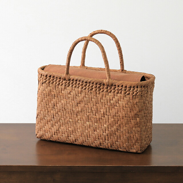 楽天市場】柿渋染のふた付きやまぶどう籠(二番皮/網代編み/横長/中