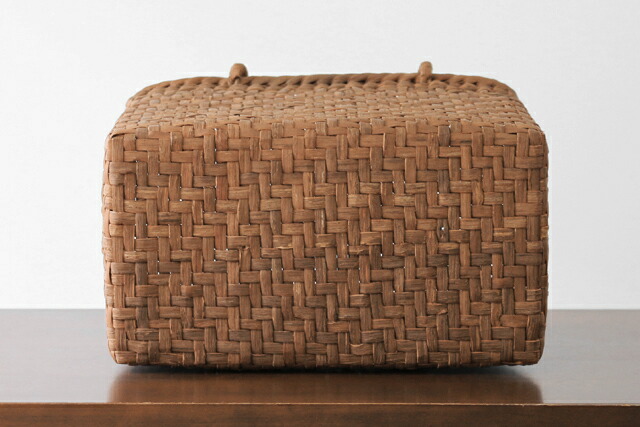 楽天市場】ボックス型のやまぶどう籠(ひご幅約6〜7mm/リング取手/中