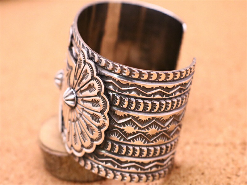 楽天市場】インディアンジュエリー ナバホ族 Sunshine Reeves