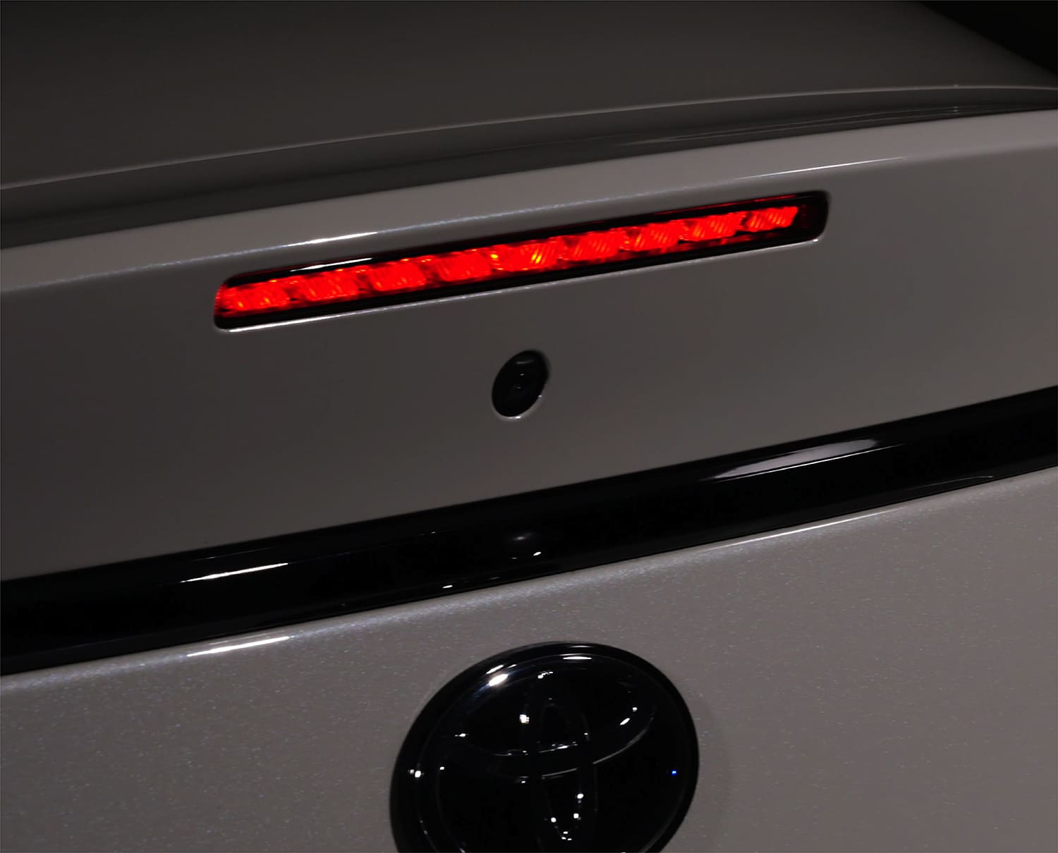 トヨタGR86(ZN8)・スバルBRZ(ZD8)専用ジュエル LEDハイマウント