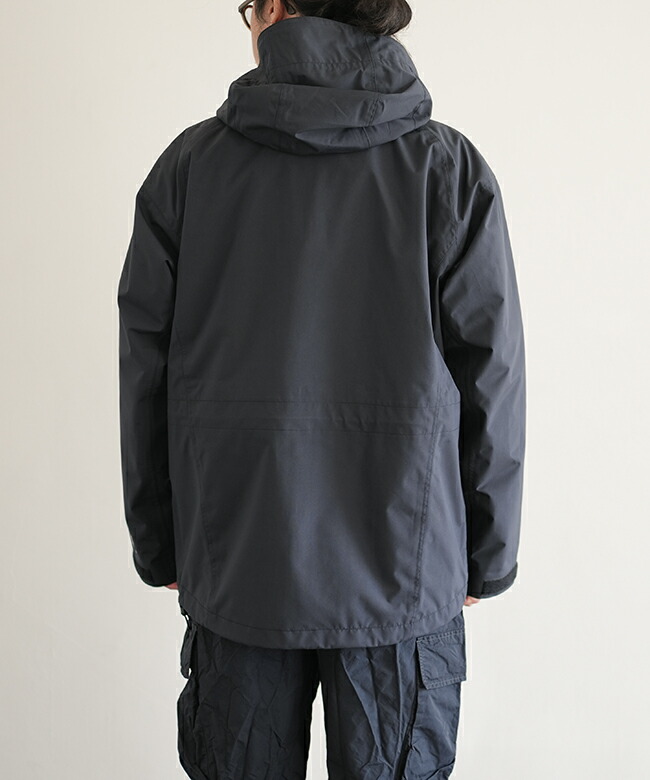 nn-j4612-06.jpg