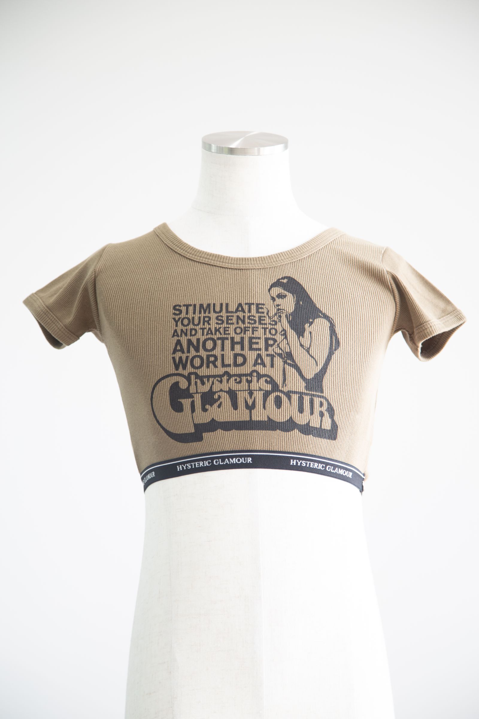 HYSTERIC GLAMOUR - SMOKING GIRL チビTシャツ / ホワイト | Tempt