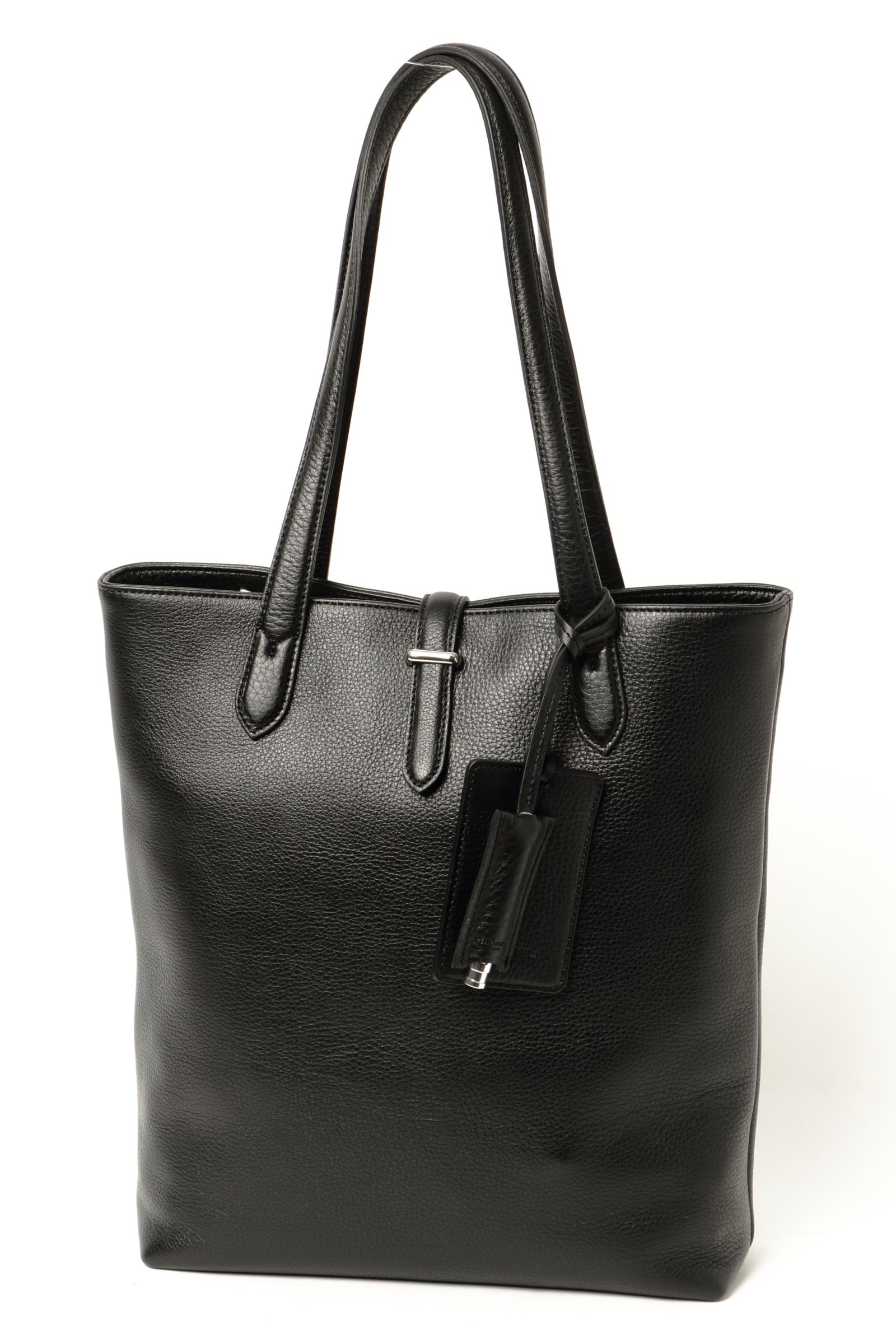 okVdE2AUU5HF.jpg?width=768