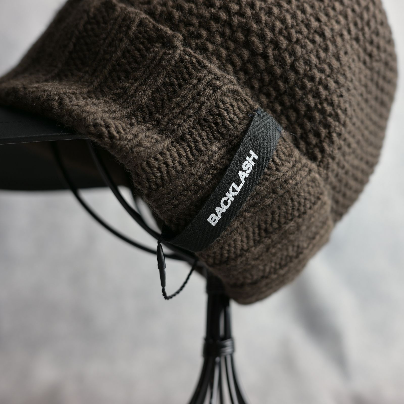 ISAMU KATAYAMA BACKLASH - Furniture Leather つば付き ニット