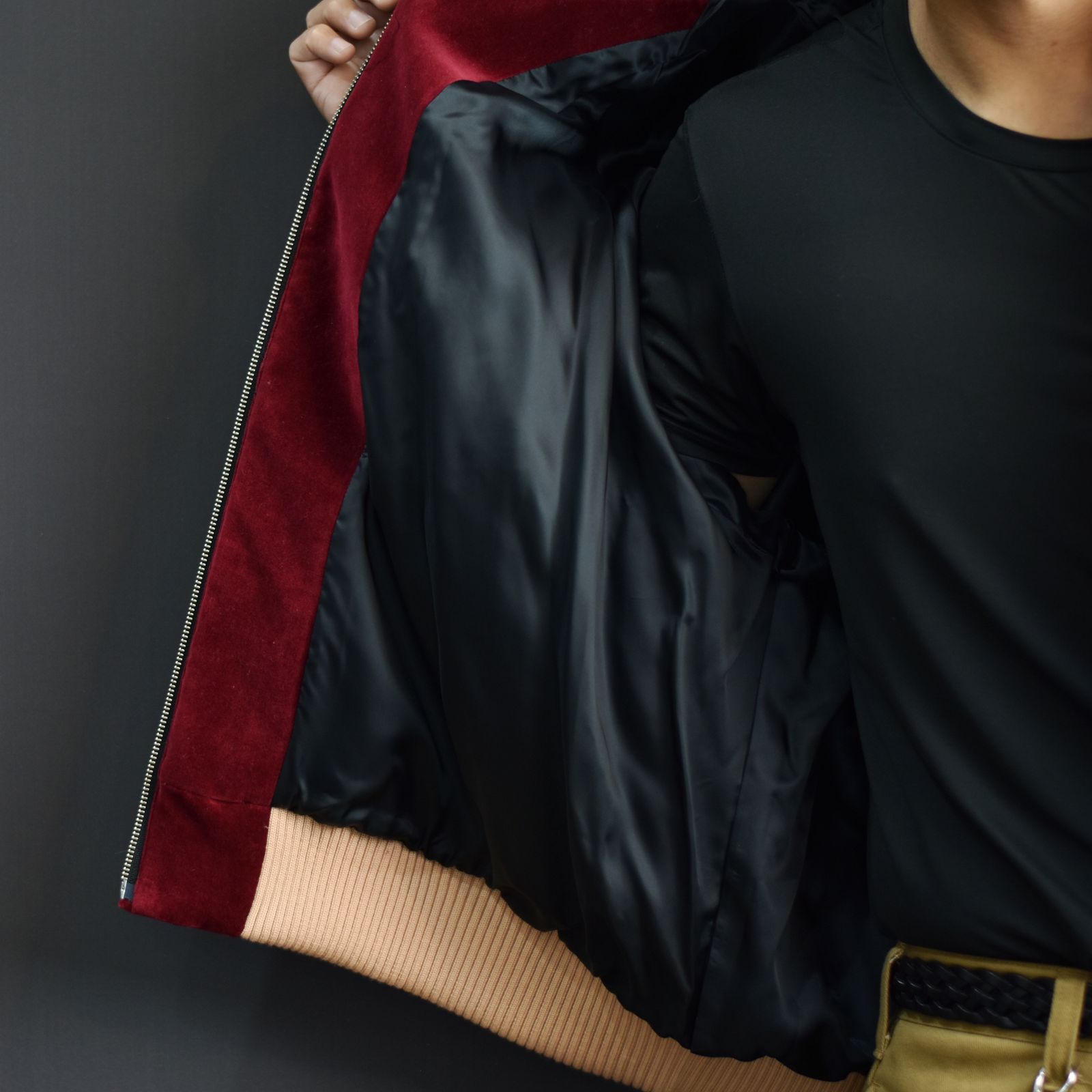 el conductorH - VELVETEEN FOX EMBROIDERED SOURVENIR JKT (BK