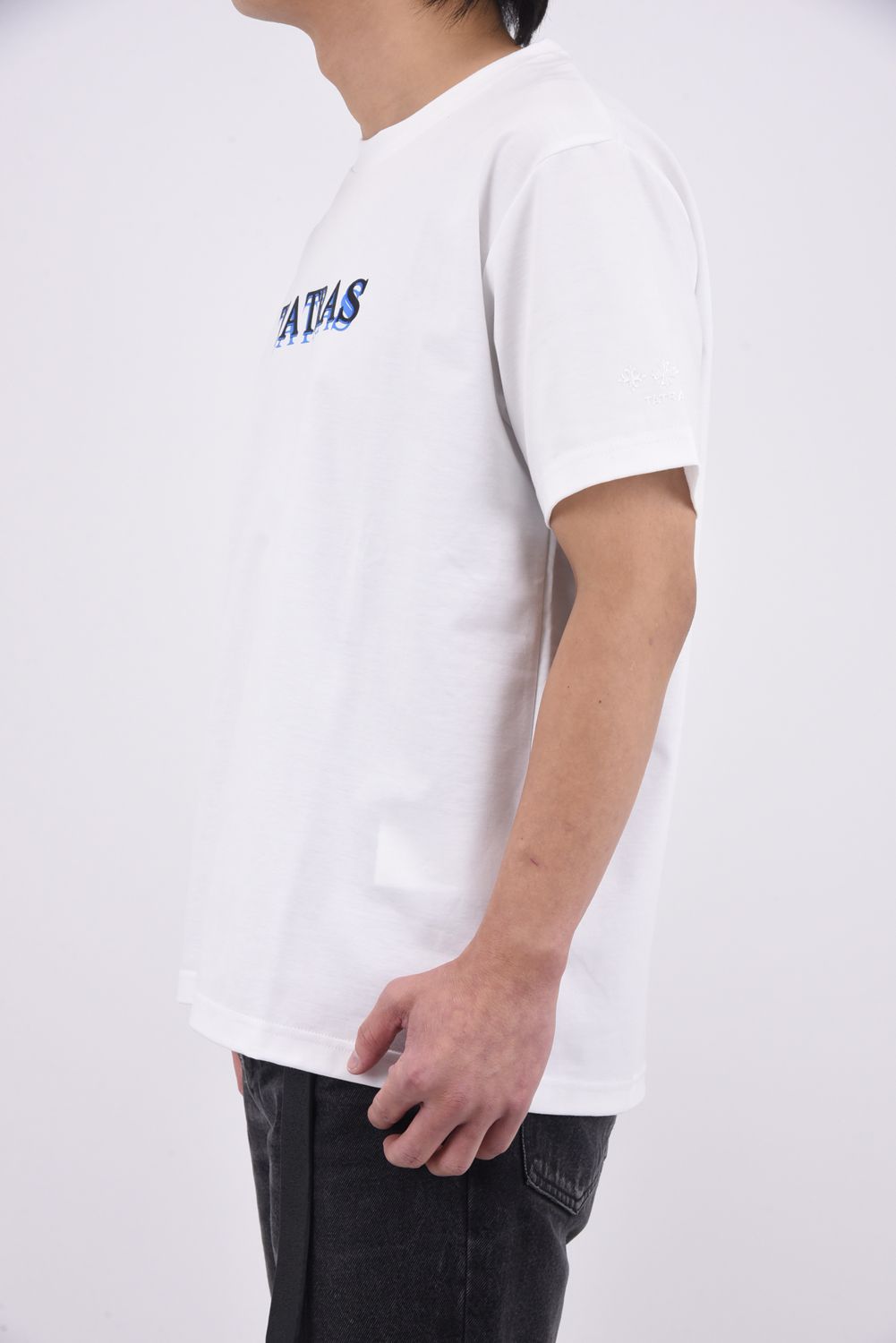 TATRAS - RISTEN (リステン) / 刺繍風ブランドロゴ クルーネック T