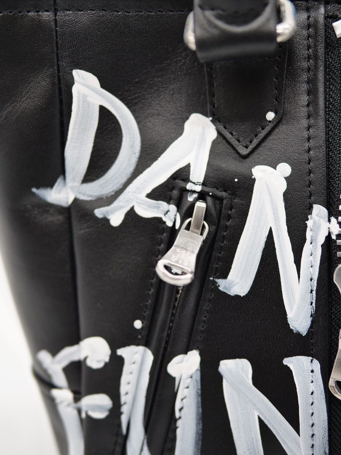 ONE MADE - 【本革ARTトートバック】 BLACK / 黒 / アートブランド