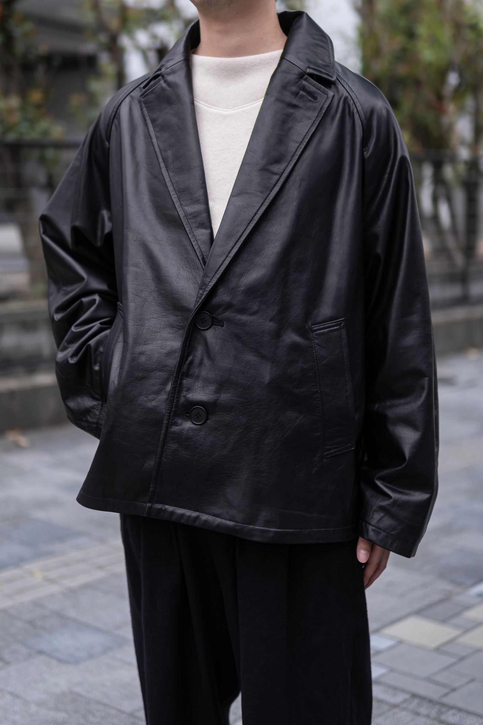 Blanc YM - LEATHER OVERSIZE RAGLAN JACKET / BLACK | Retikle Online