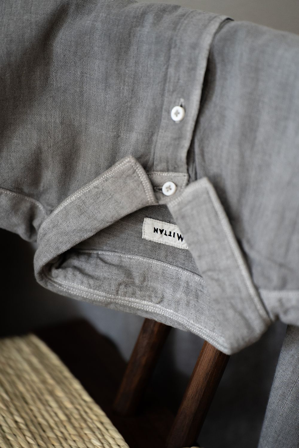 MITTAN - 【ラスト1点】カディシャツ(松煙) | Salty