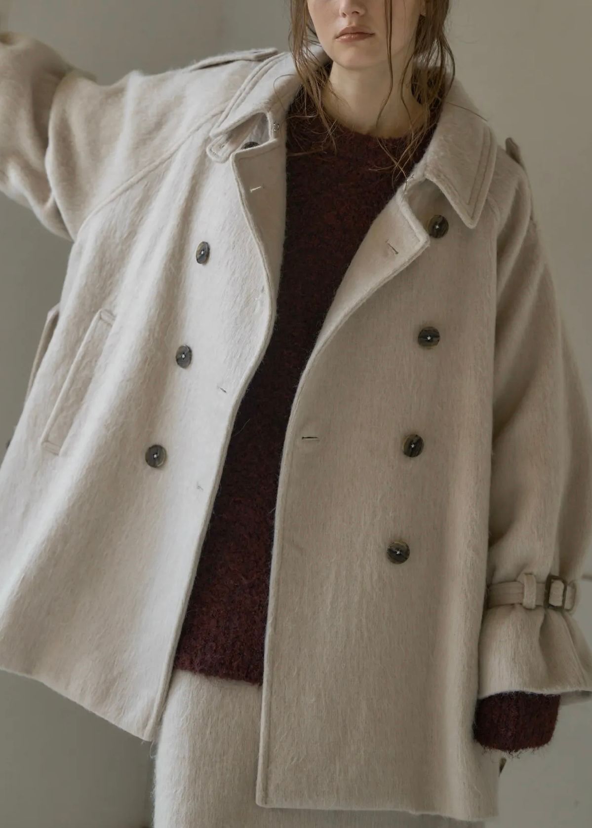 WILLFULLY - middle shaggy volume sleeve trench coat / ミドル