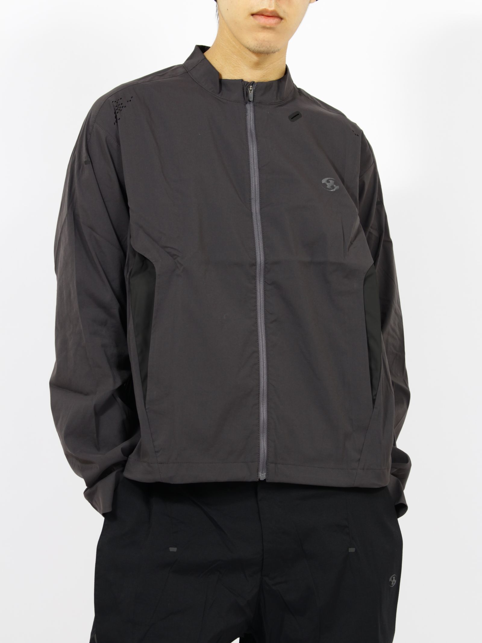 SAN SAN GEAR (サンサンギア) - ダウン・ナイロンジャケット | 公式