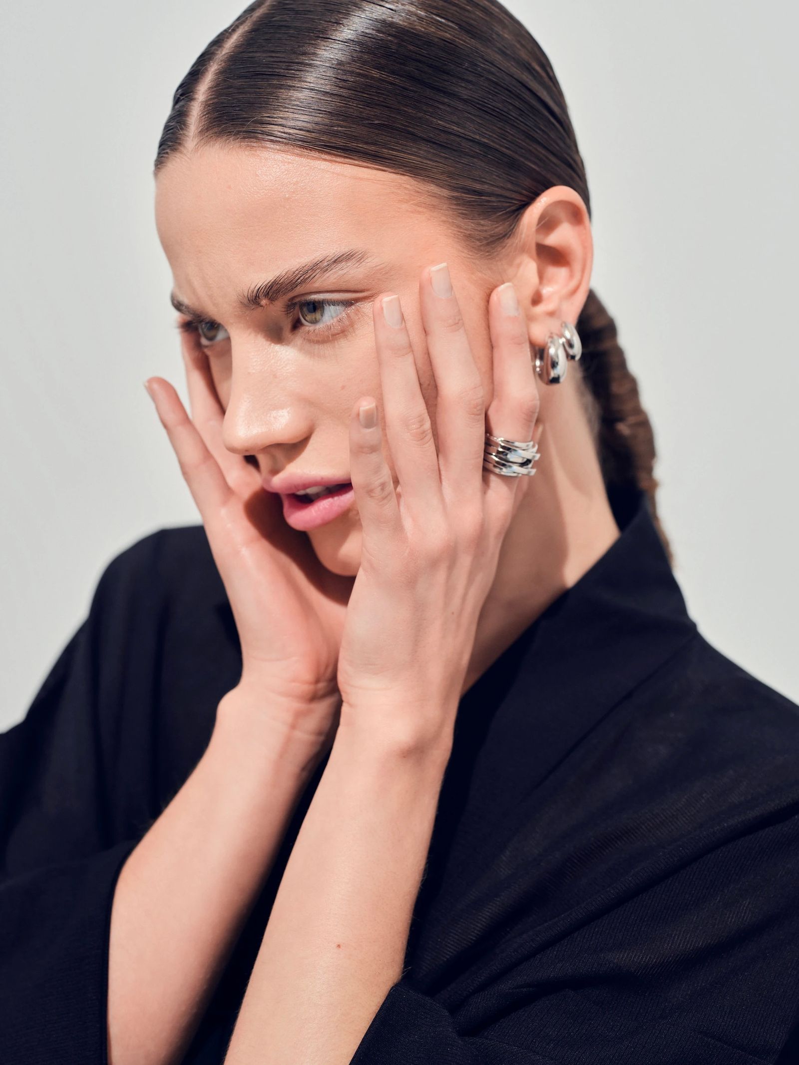 TOMWOOD - 【両耳用】アイス フープ スモール ピアス / ICE HOOP SMALL