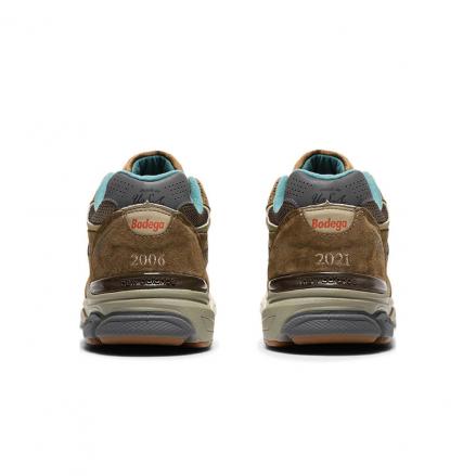 国内7月2日発売予定】ボデガ × ニューバランス 990V3 