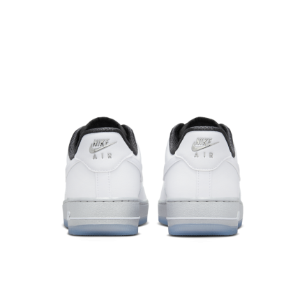 国内5月1日発売予定】 ナイキ エアフォース 1 ロー 