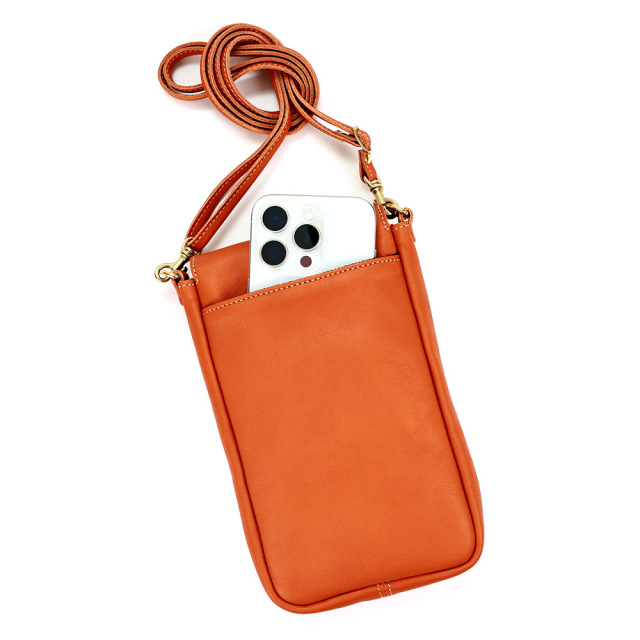シックスマホショルダー』(全3色)軽量ソフトヌメ/身軽に外出できる軽量