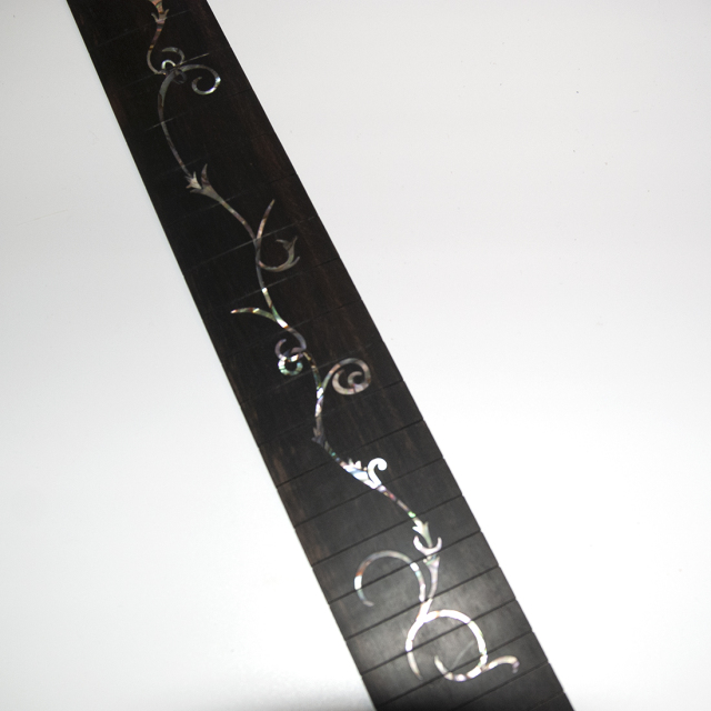 フィンガーボード エボニー つたインレイ 1