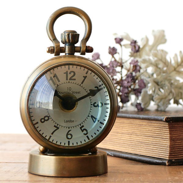 置き時計 アンティーク おしゃれ アナログ 小さい 羅針盤デザイン 秒針