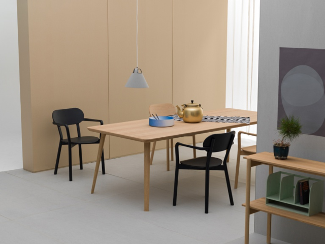 CASTOR ARMCHAIR PLUS キャストールアームチェアプラス KARIMOKU NEW