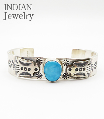 INDIAN JEWELRY ナバホ族|Kingman TQ|スタンプワーク|バングル『NAVAJO