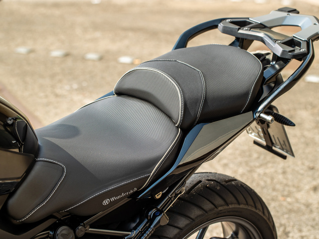 ワンダーリッヒ フロント/リア シート 「ACTIVE COMFORT」 BMW R1250RS