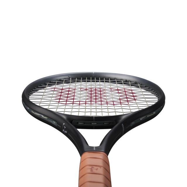 ぴ*ー様 RF 01 テニスラケット 300g 16x19 ぴ*ー様 RF 01 テニスラケット 300g 16x19 Wilson RF 01 300g (16x19