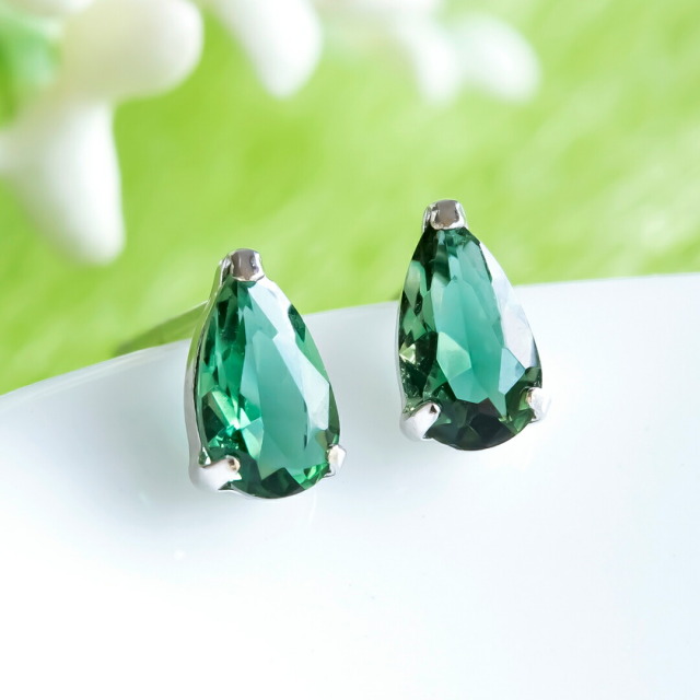 ピアス K10ホワイトゴールド シンセグリーンクォーツ アクセサリーPePe