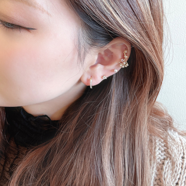 18G ］ワンタッチで簡単装着♪ キュービックジルコニア 輝く 上品な