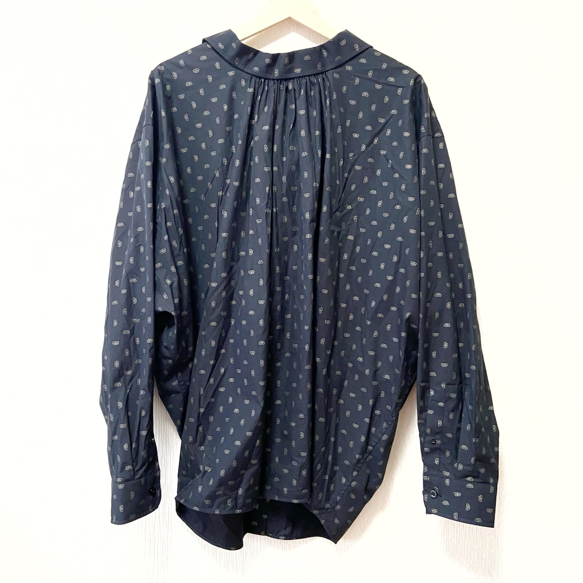 バレンシアガ/シャツブラウス/黒×ゴールド/サイズ：32の買取実績