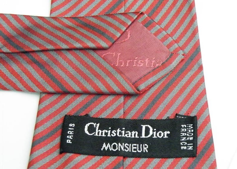 フランス製【Chistian Dior】レッド＆グレーシルバーストライプ