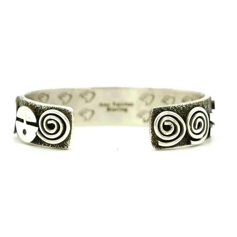 Indian Jewelry Bangle by Alex Sanchez | NewDeal